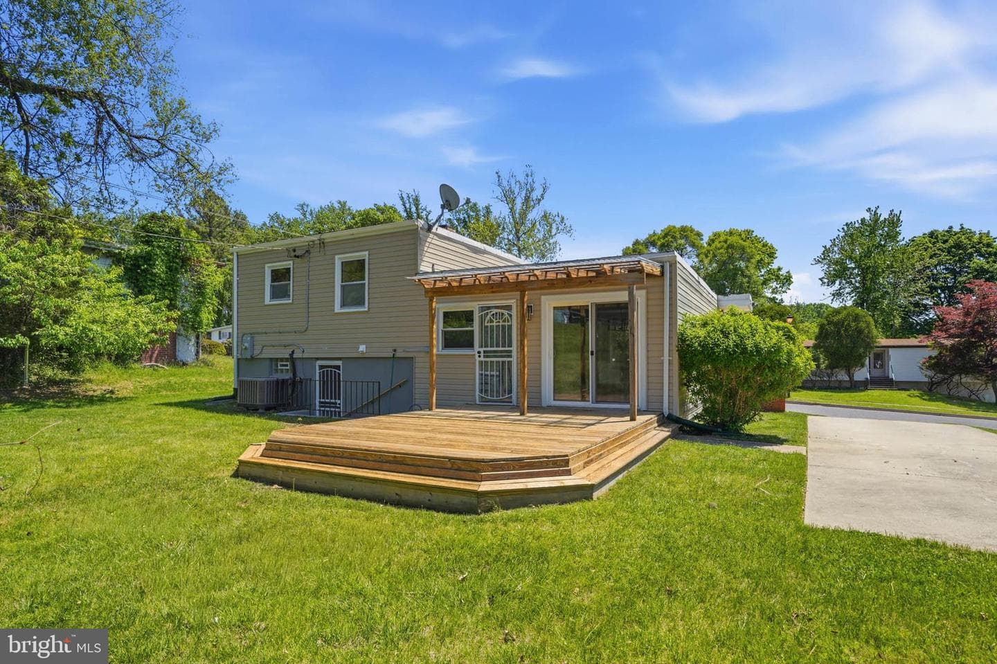 1004 Flagtree Lane photo 12