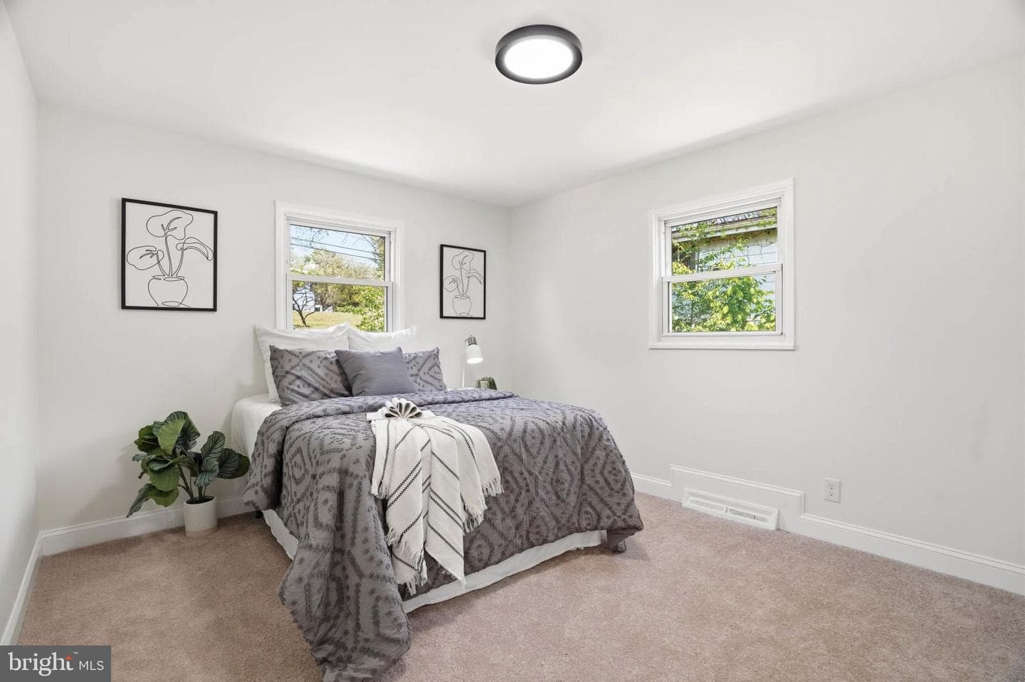 1004 Flagtree Lane photo 18