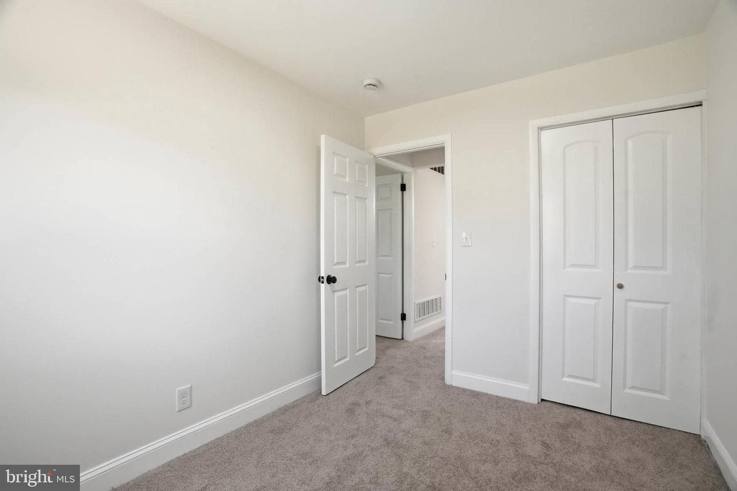 1004 Flagtree Lane photo 20
