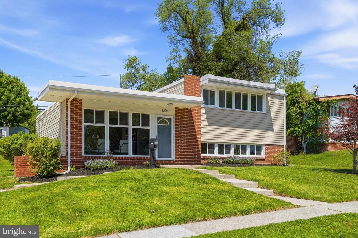 1004 Flagtree Lane photo 3