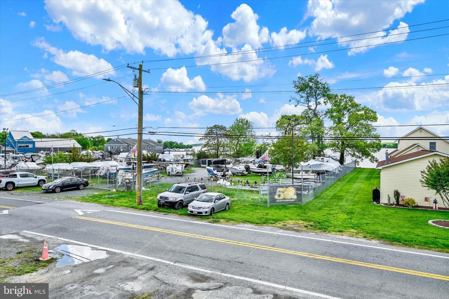 521 Riverside Drive photo 23