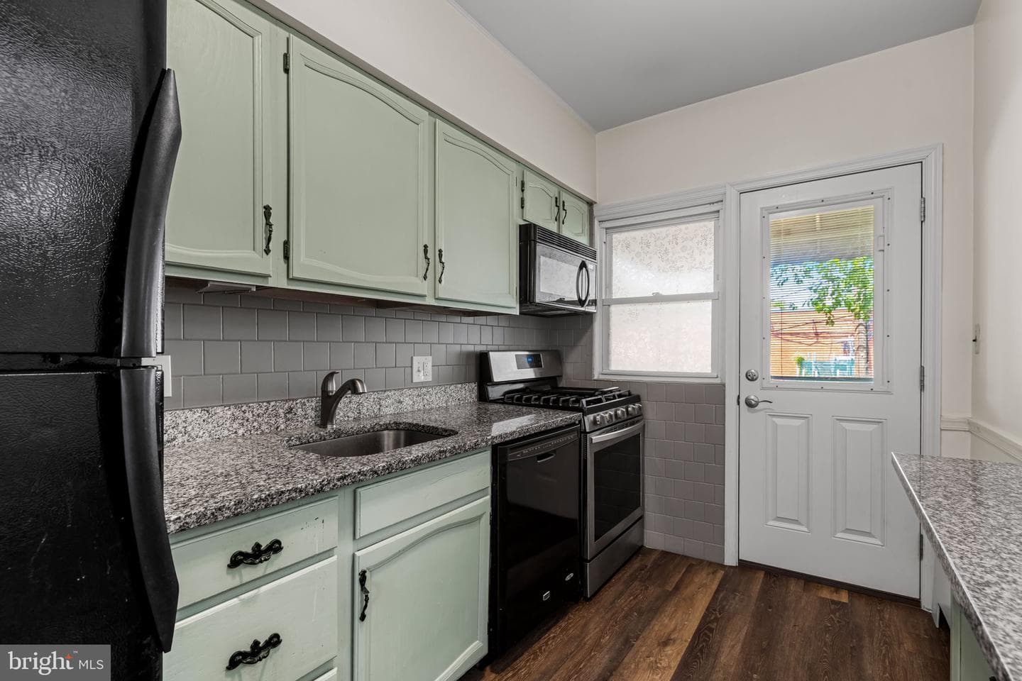 104 Westowne Road photo 15