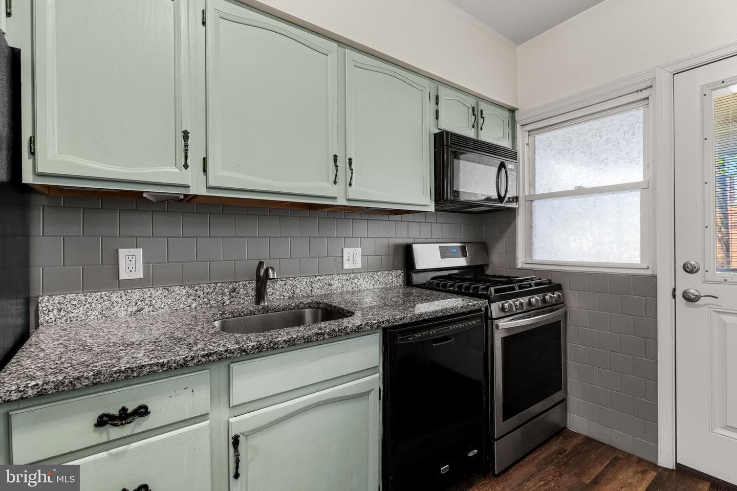 104 Westowne Road photo 16
