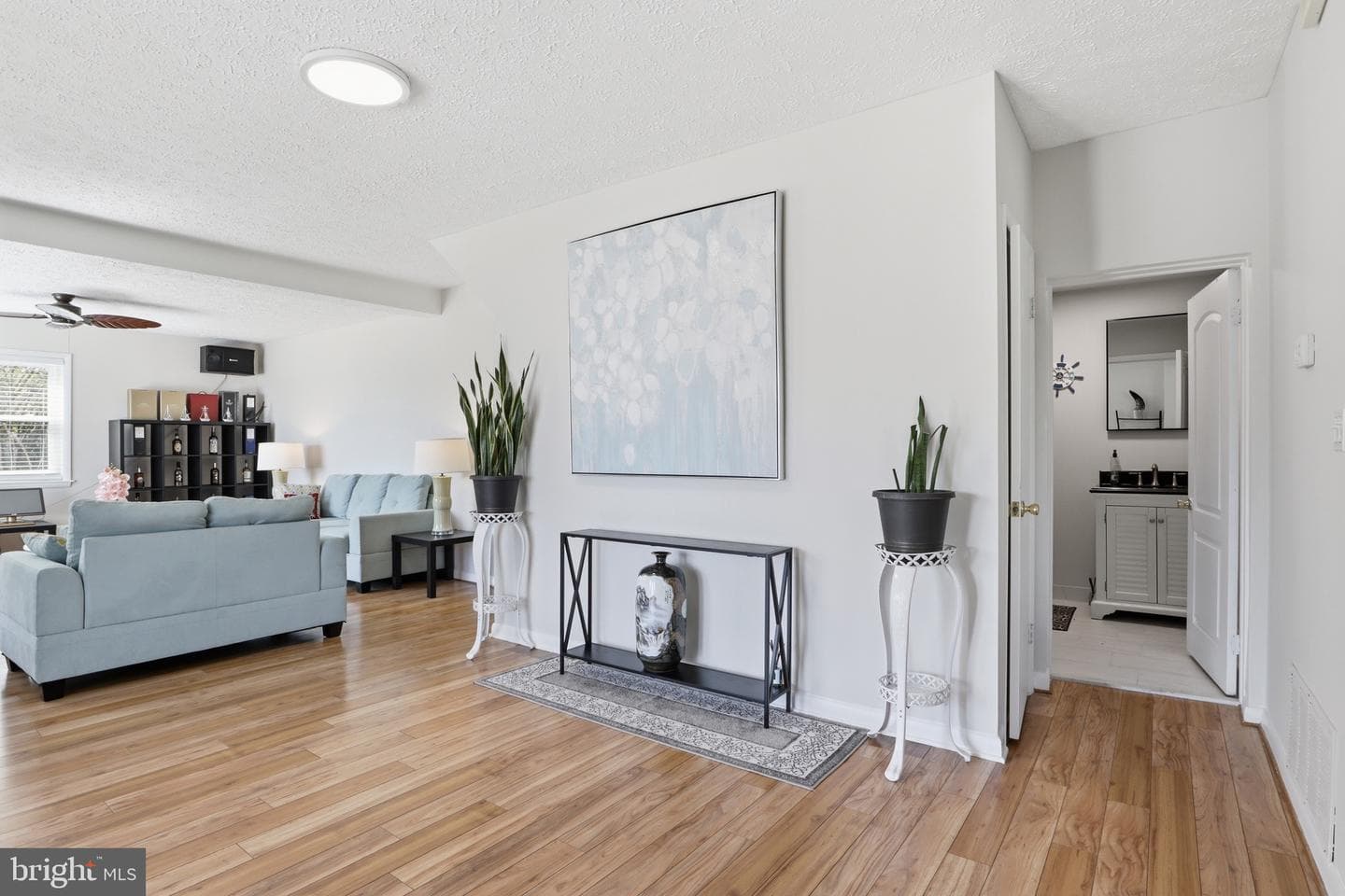 2304 Poplar photo 26