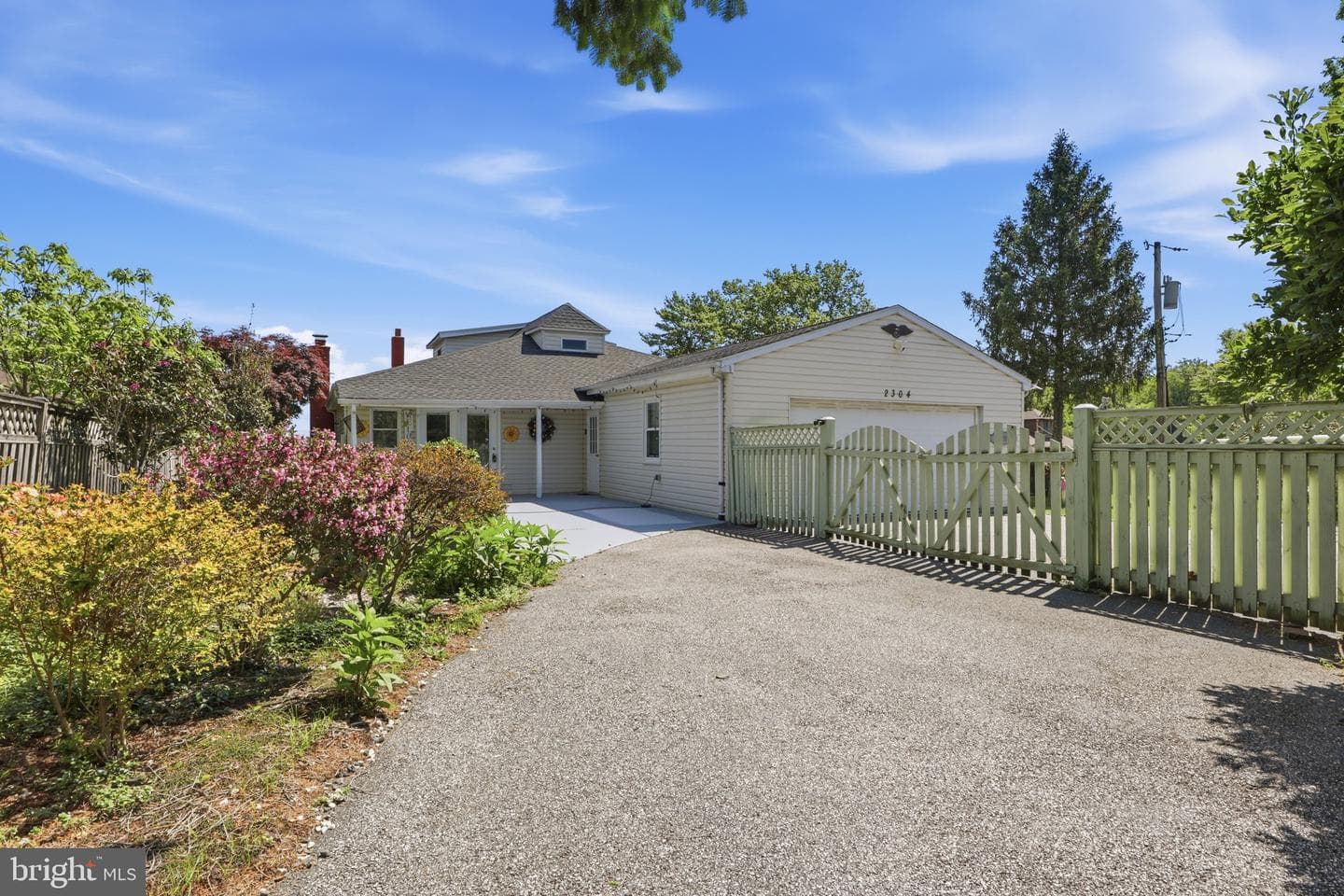 2304 Poplar photo 54