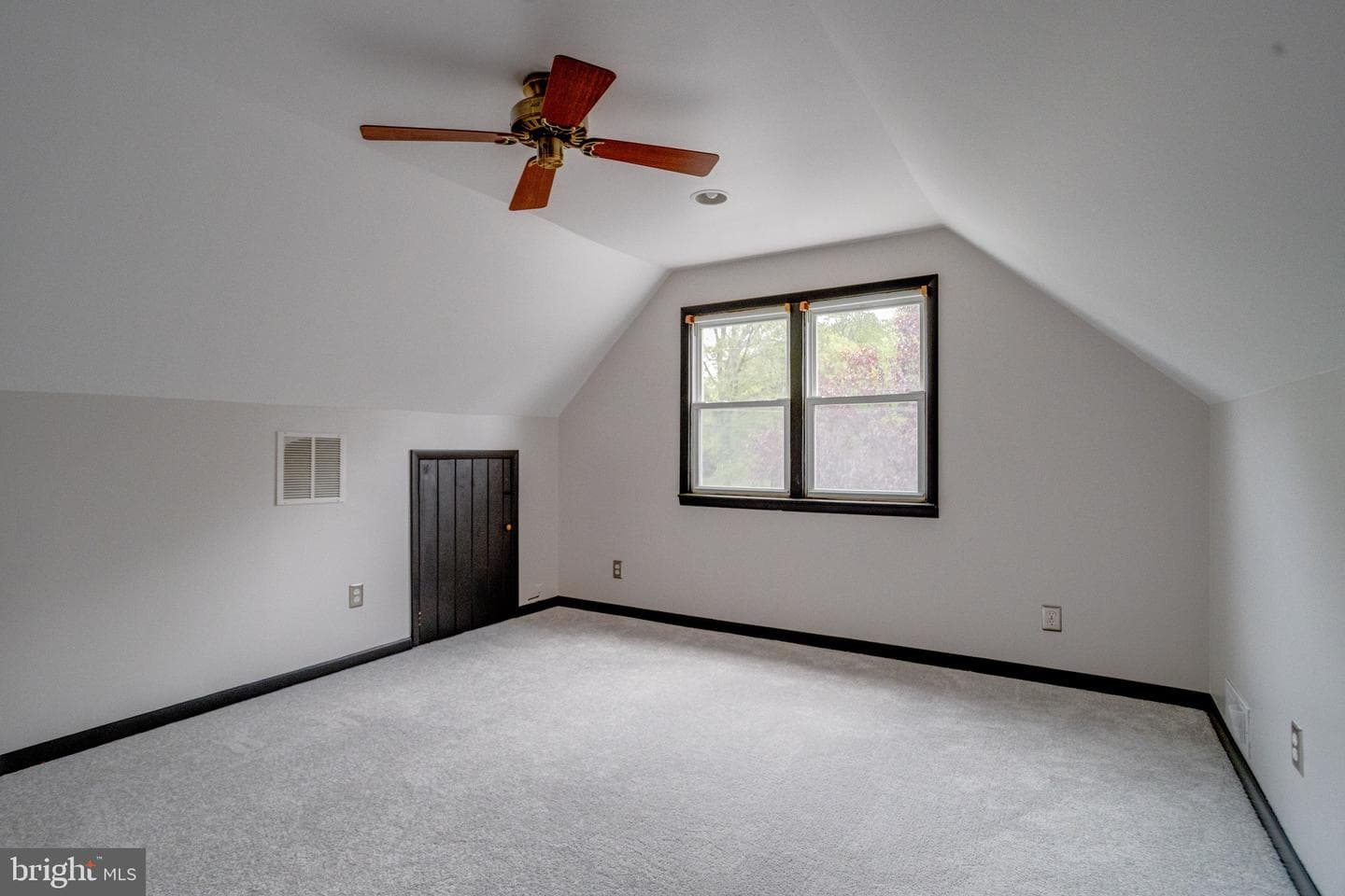 3116 California Avenue photo 29
