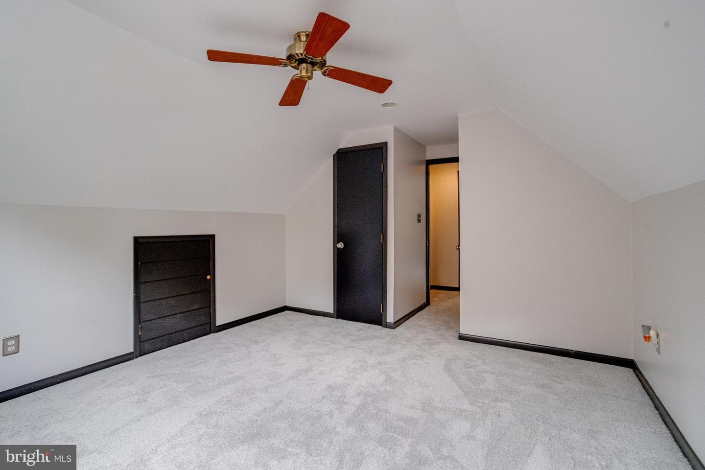 3116 California Avenue photo 34