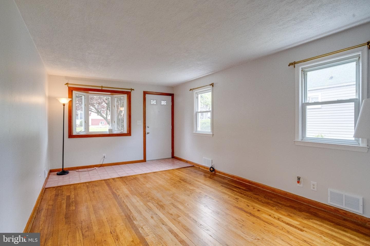 3116 California Avenue photo 8