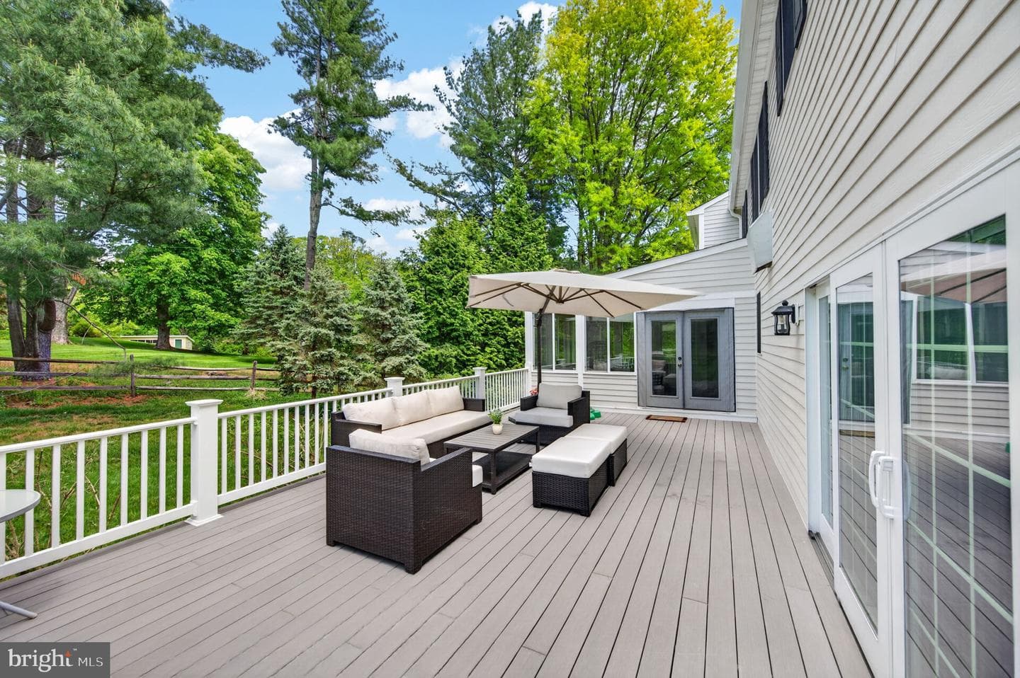 6 Seaberry Court photo 38