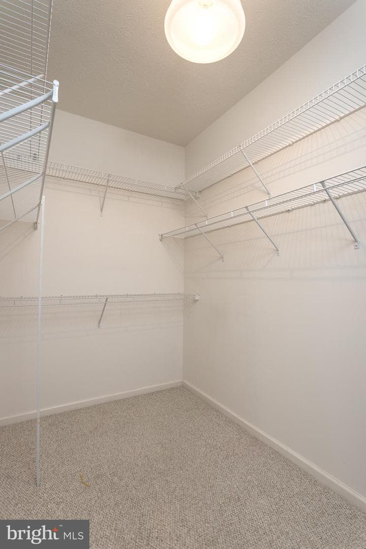 9509 Kingscroft Terrace #9509d photo 22