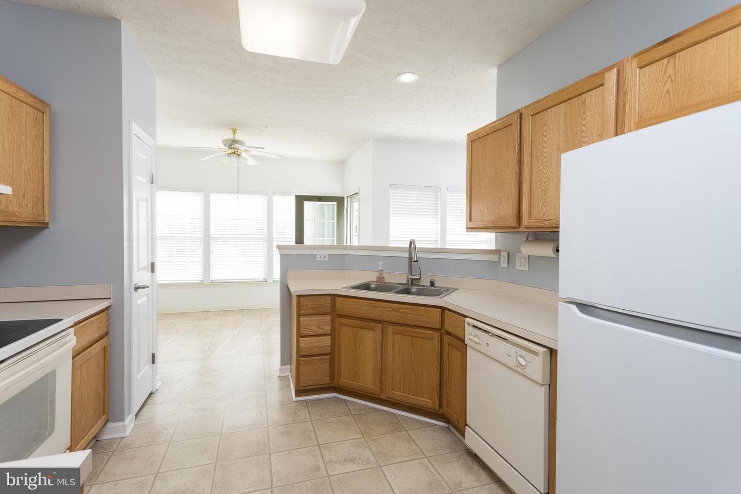 9509 Kingscroft Terrace #9509d photo 4