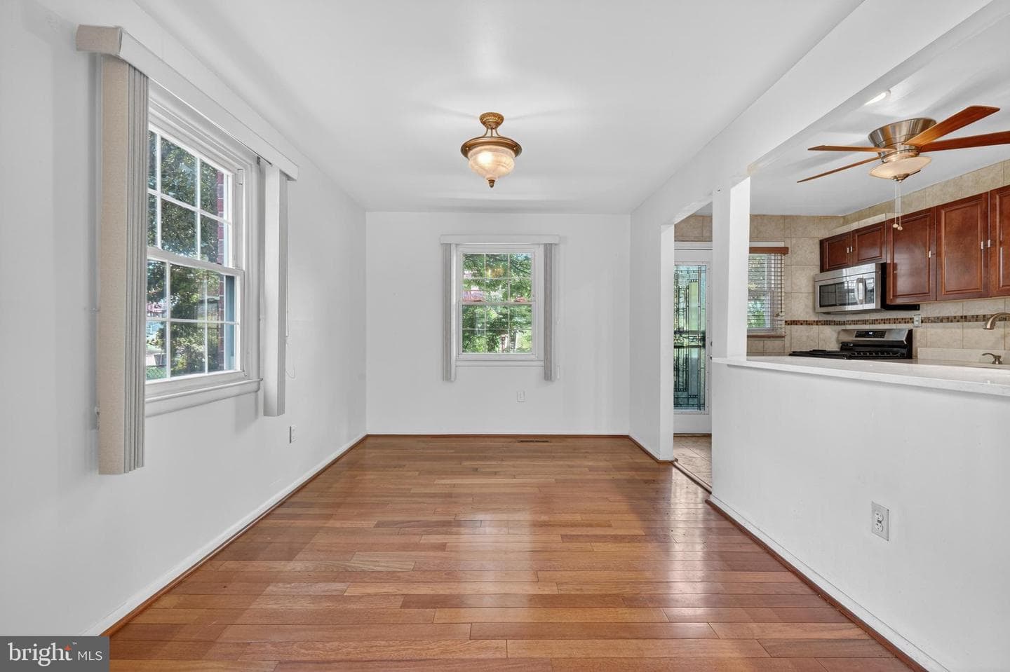 1149 Pelham Wood photo 7