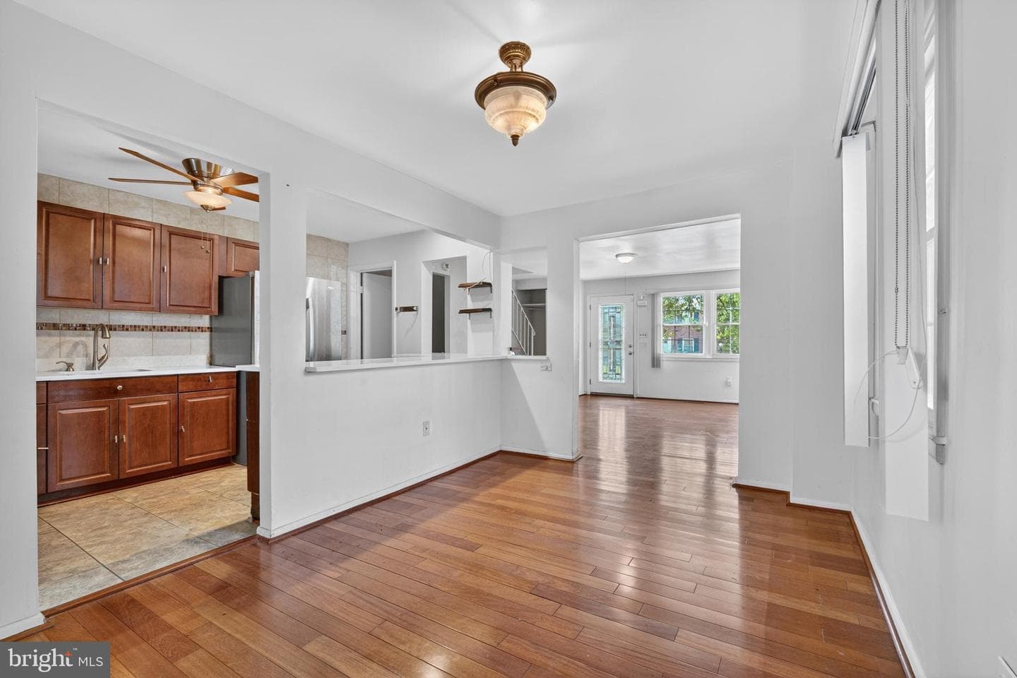 1149 Pelham Wood photo 8