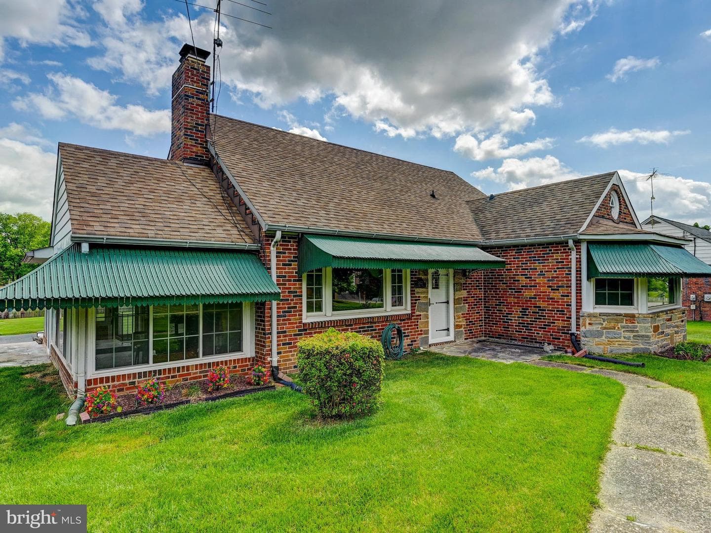 2922 Cub Hill Road photo 2
