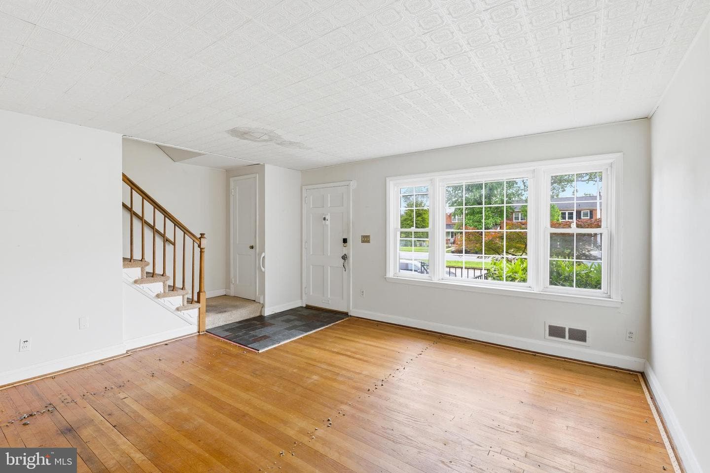 960 Fairmount Avenue photo 6