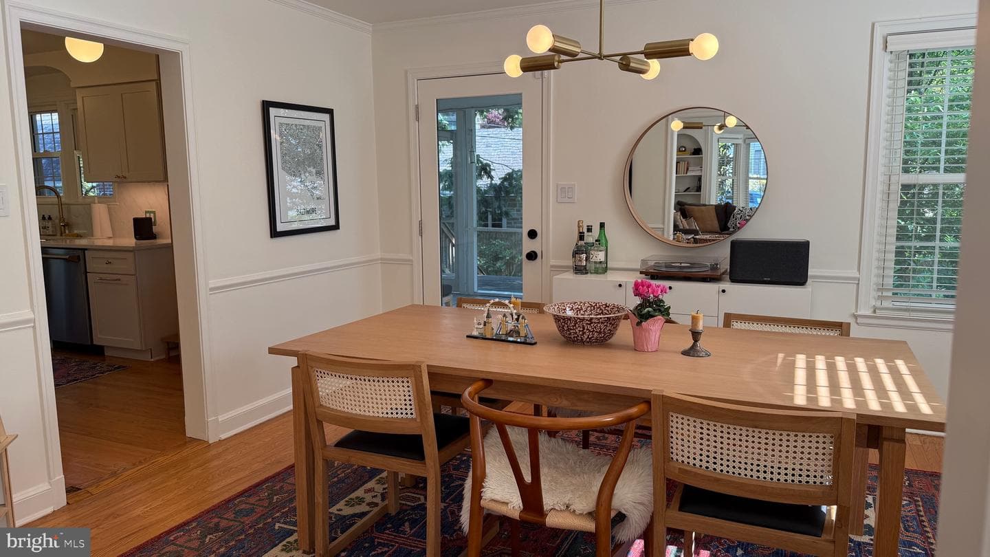 602 Kingston Road photo 11
