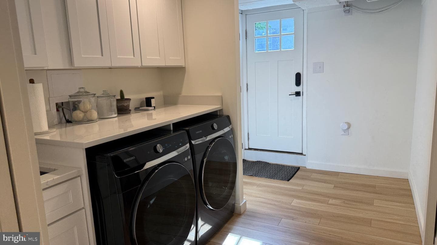 602 Kingston Road photo 20