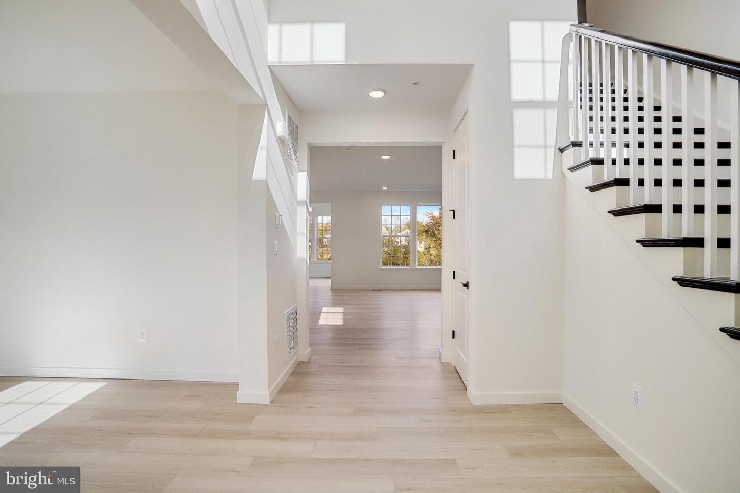 701 Berrymans Lane photo 10