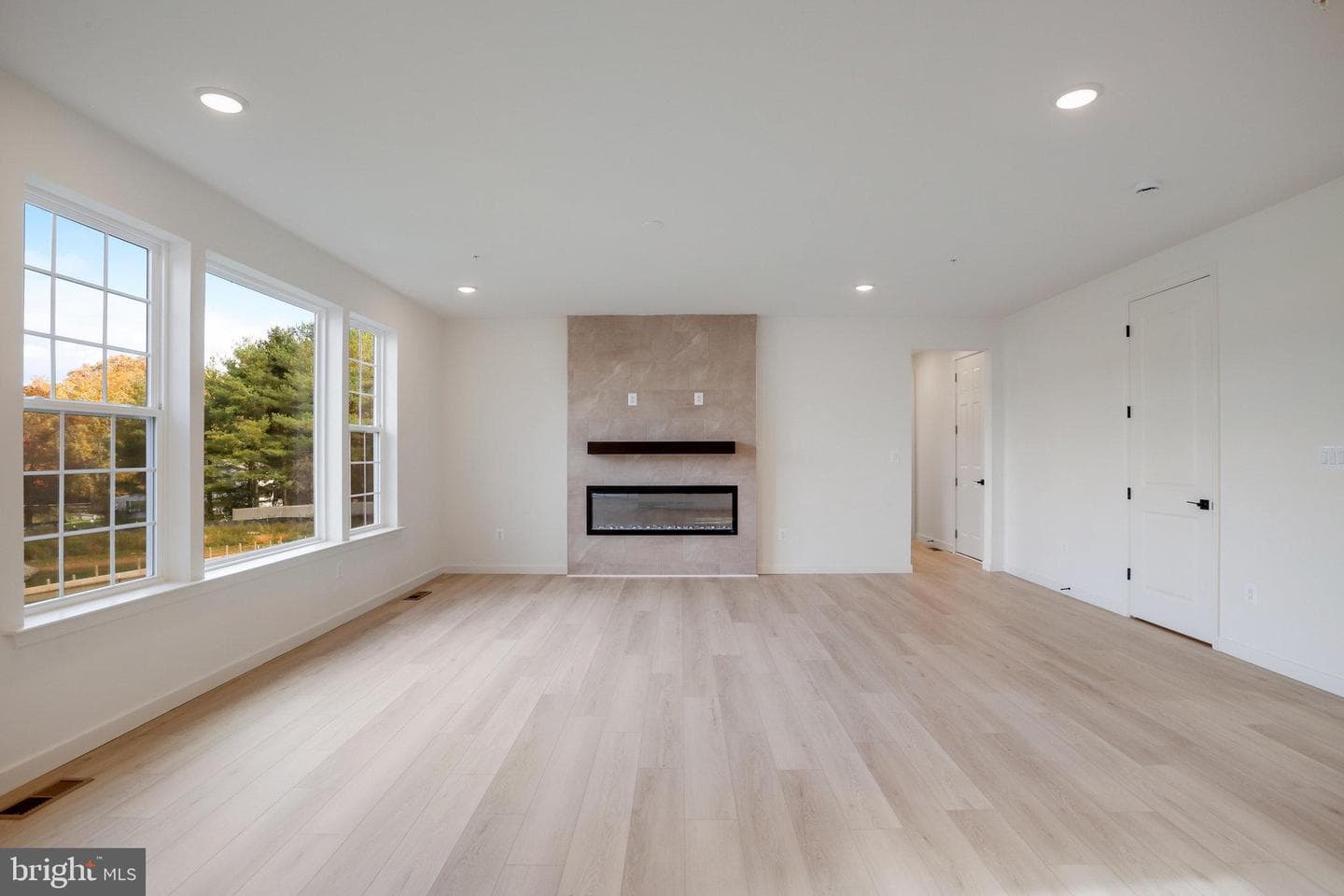 701 Berrymans Lane photo 18
