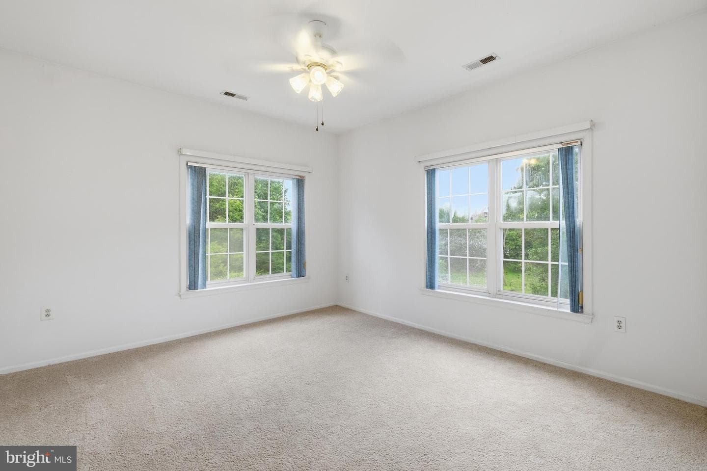 9320 Groffs Mill Drive #9320 photo 16