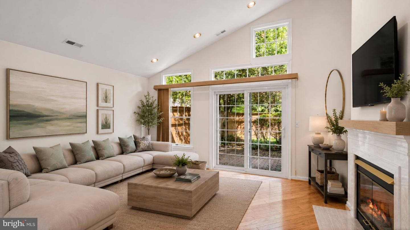 24 Stags Leap Court photo 8