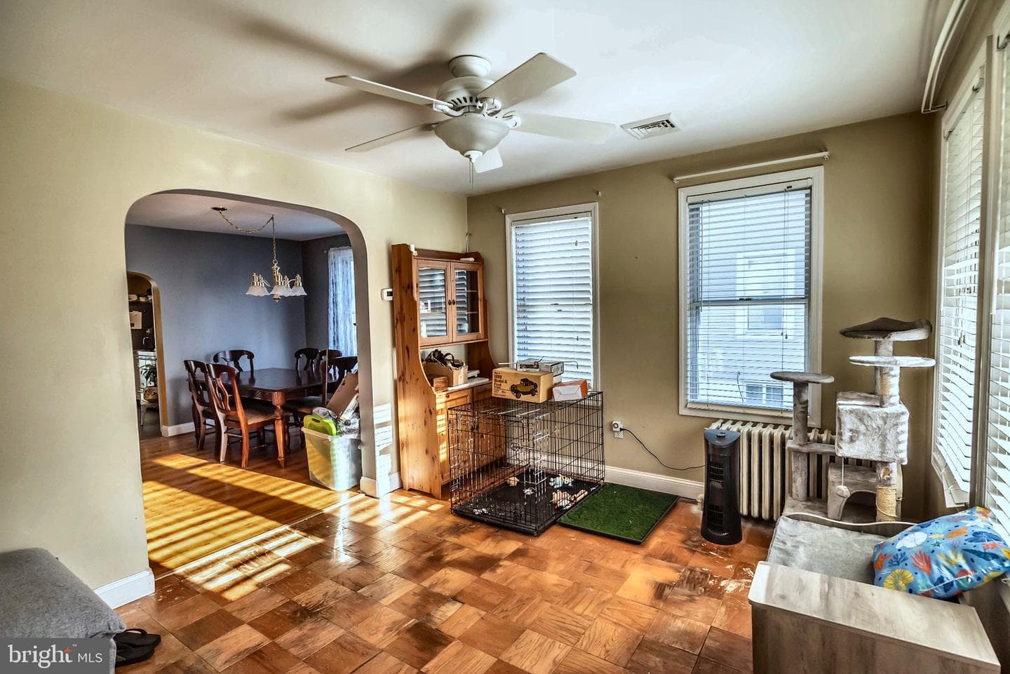 119 Leslie Avenue photo 6