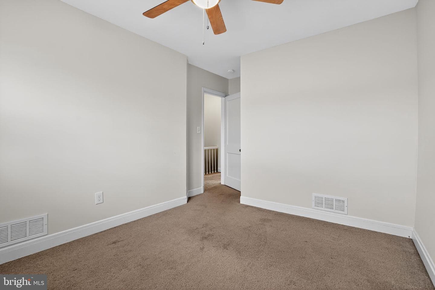 1864 Yakona Road photo 10