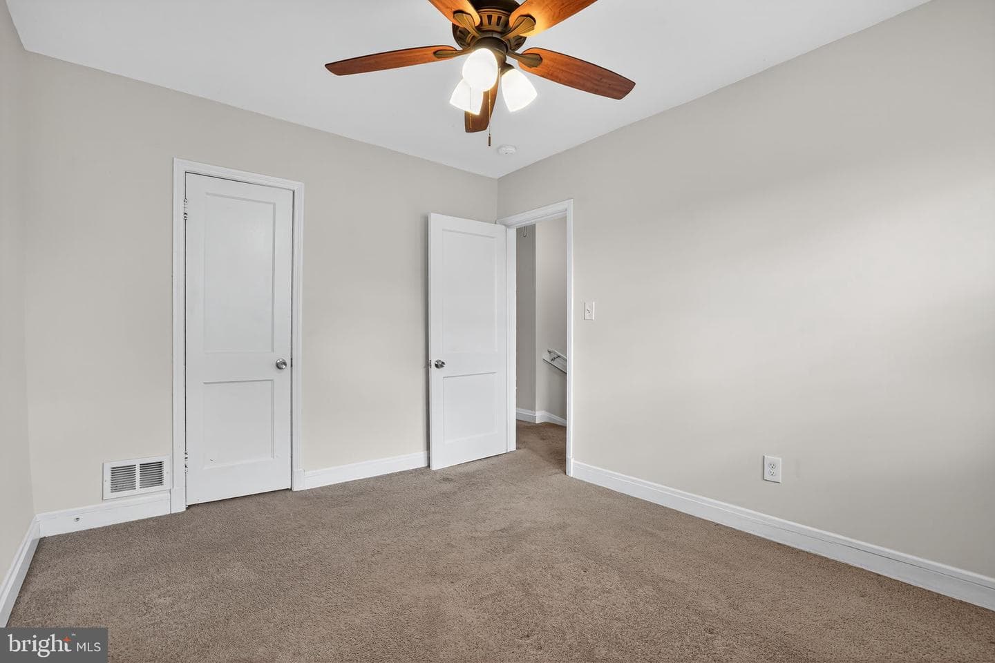 1864 Yakona Road photo 15