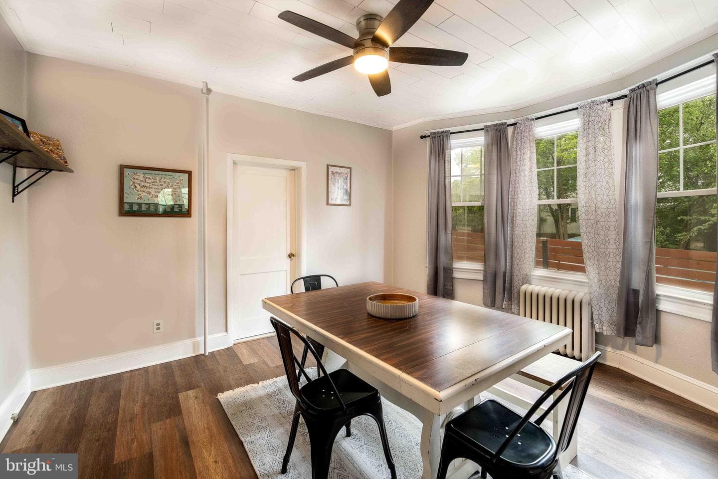 1823 Mayfield Avenue photo 9