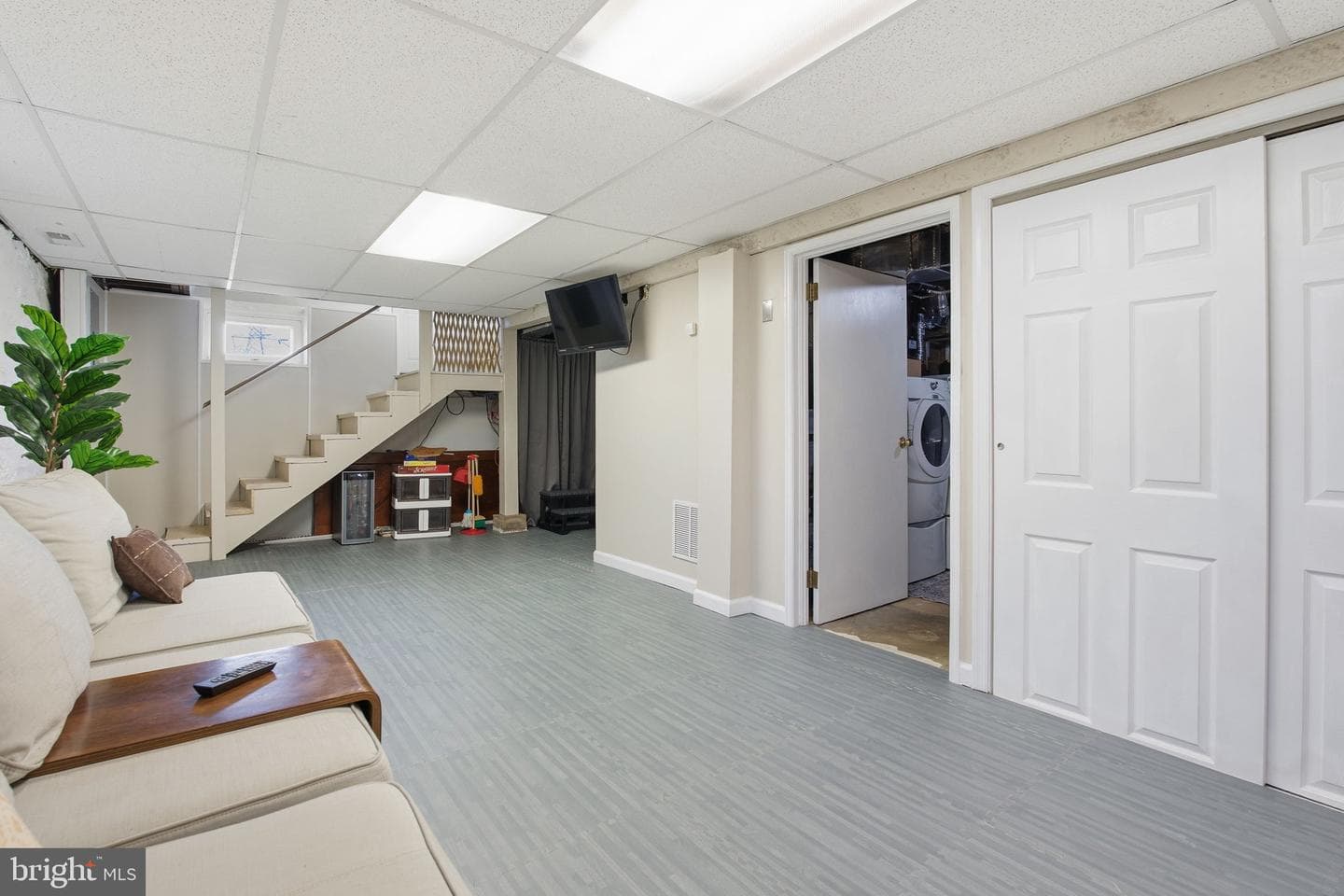 19 Timber Grove Road photo 27