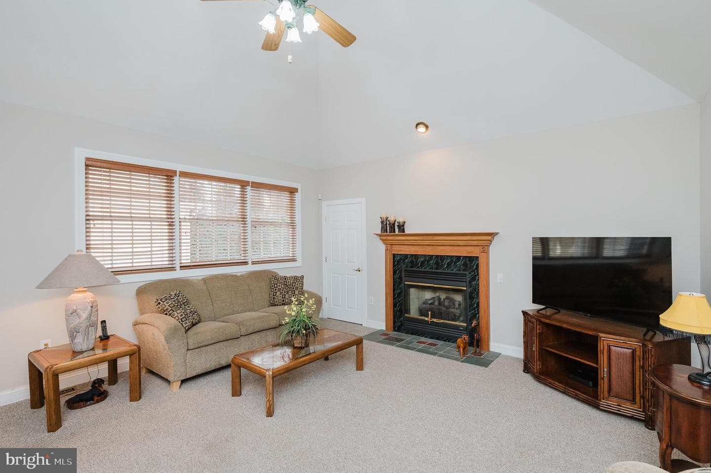11604 Jerome Avenue photo 25