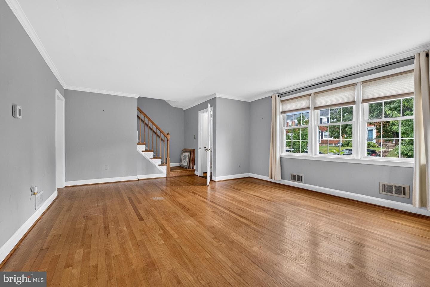 1545 Cottage Lane photo 4