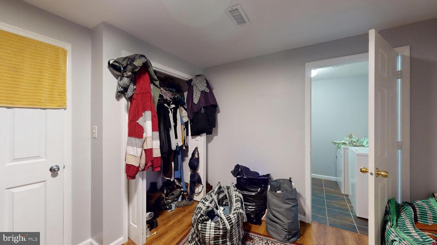 23 Bright Sky photo 32