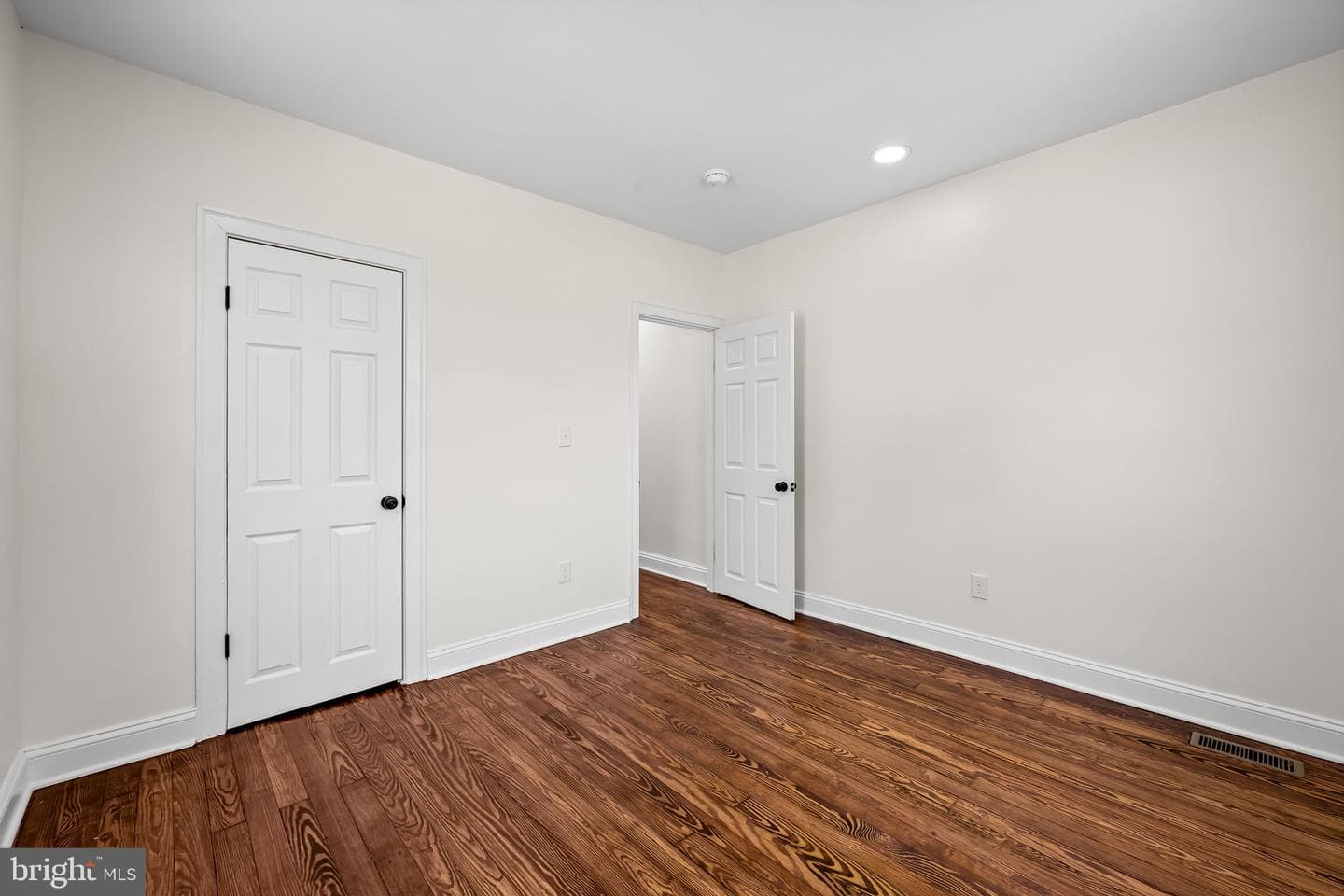 112 Linhigh Avenue photo 25