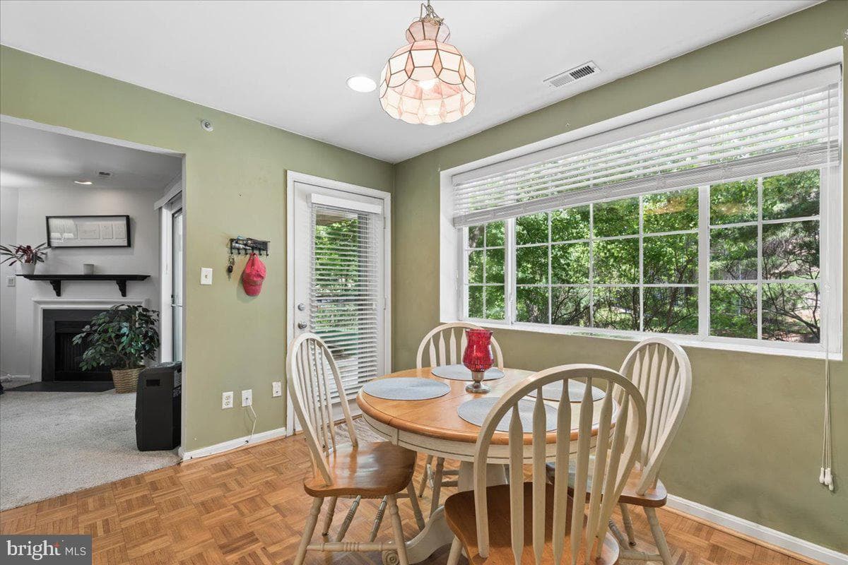 402 Rockfleet Road #102 photo 19