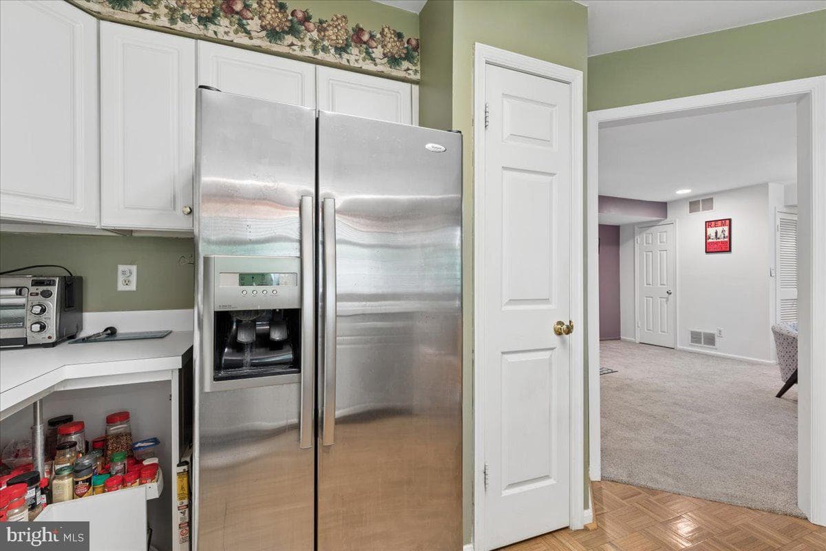 402 Rockfleet Road #102 photo 20
