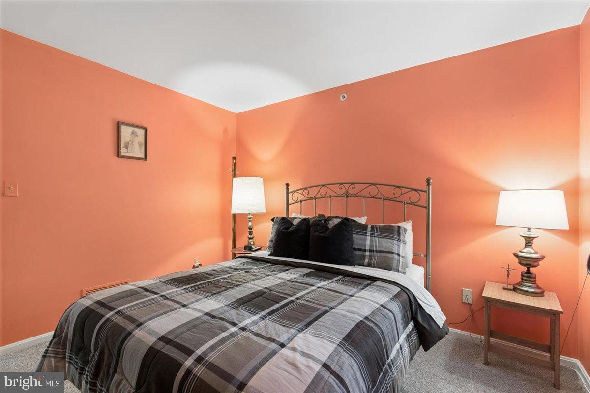 402 Rockfleet Road #102 photo 38