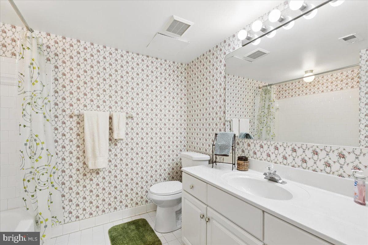 402 Rockfleet Road #102 photo 39