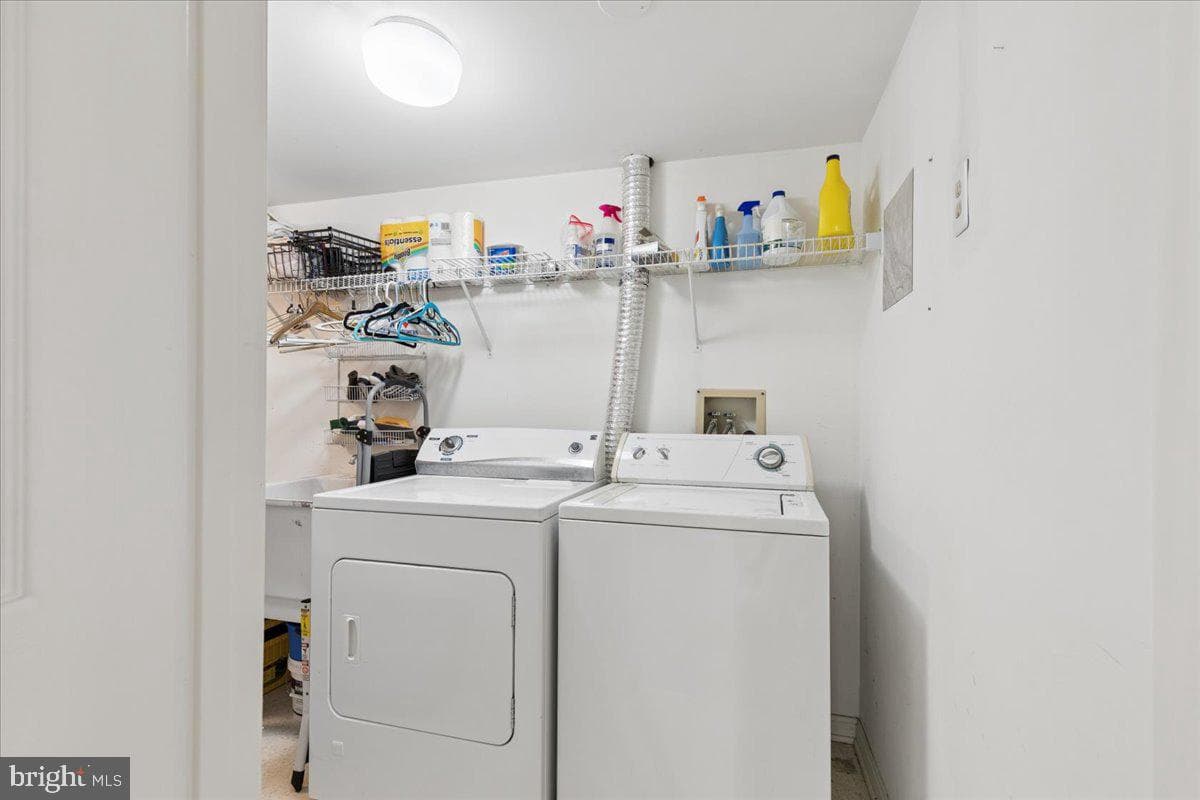 402 Rockfleet Road #102 photo 42