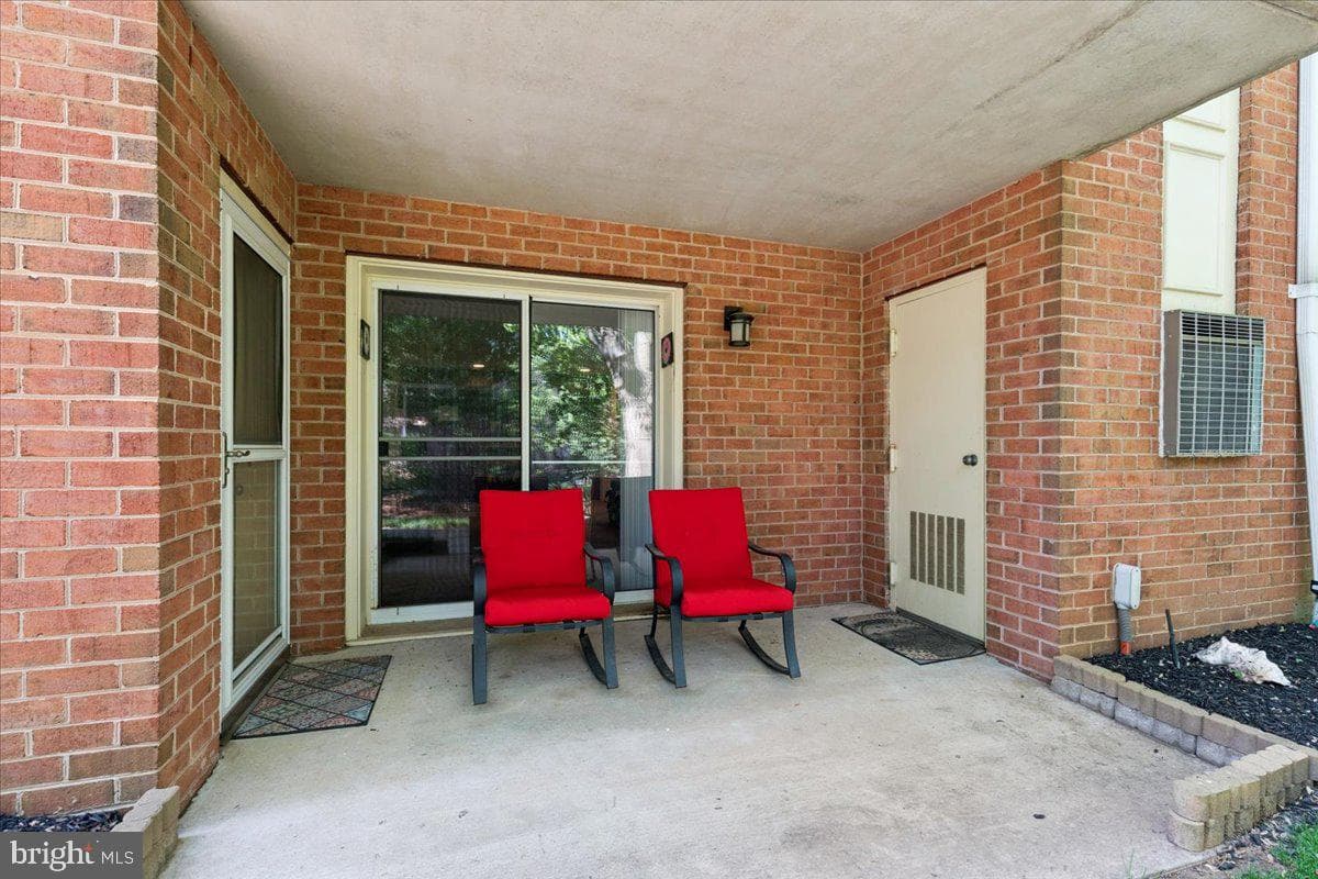 402 Rockfleet Road #102 photo 43