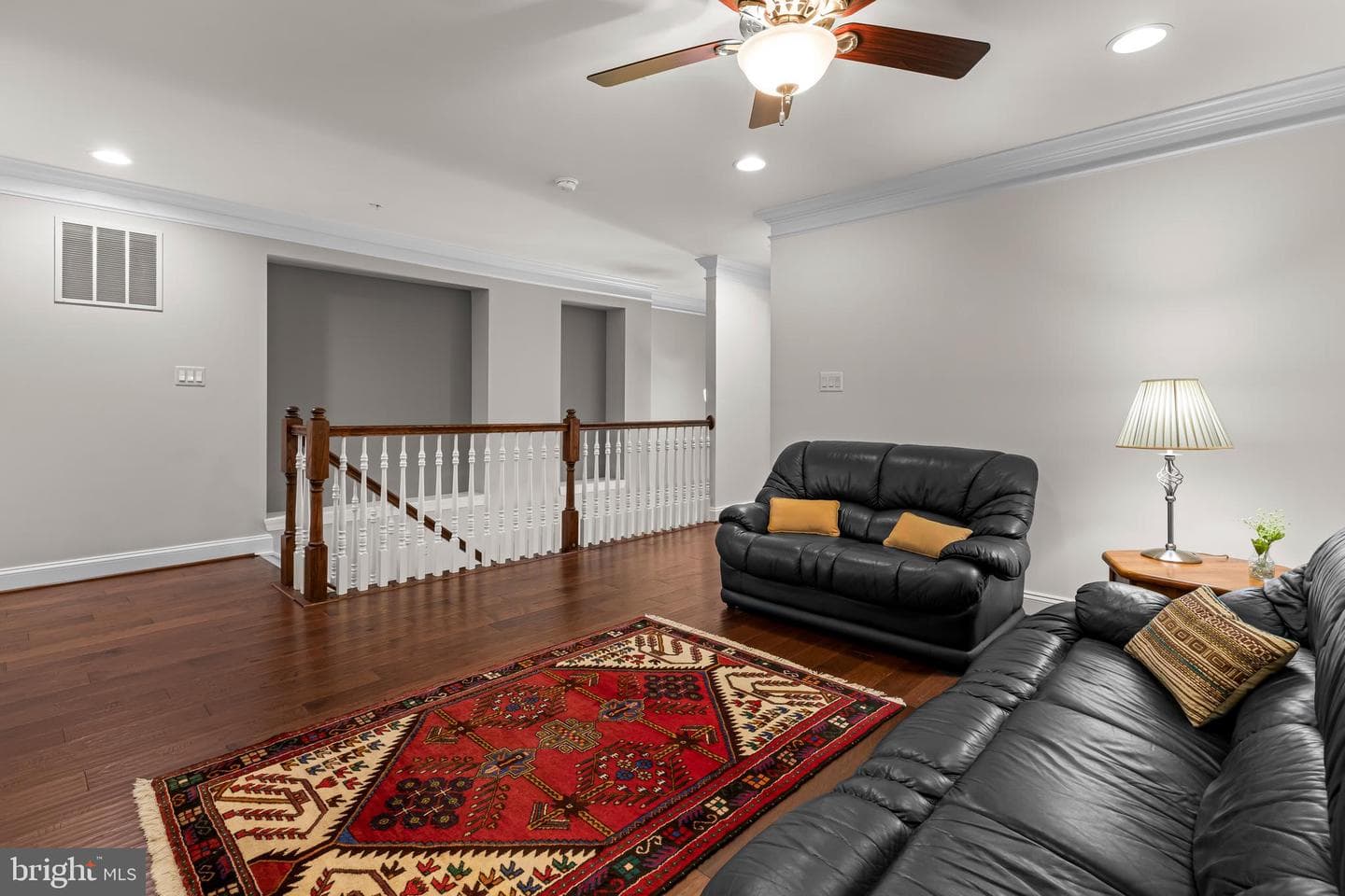 6914 Summit Circle photo 32