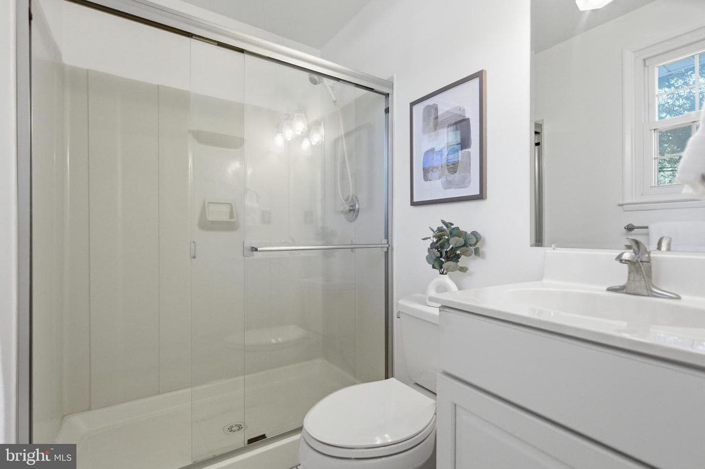220 Solway Road photo 16