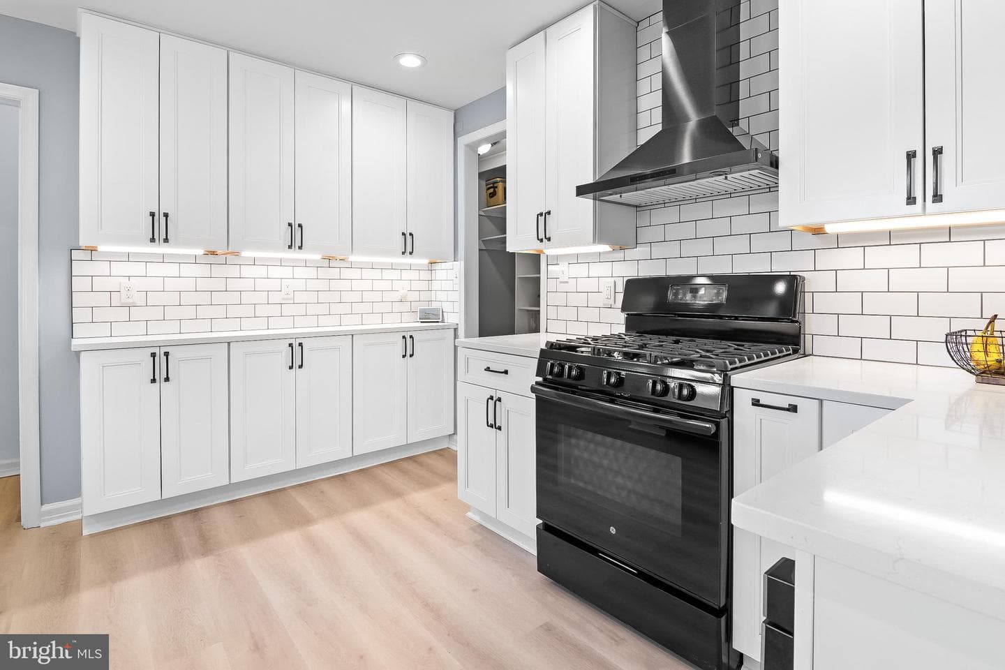 8805 Littlewood photo 30