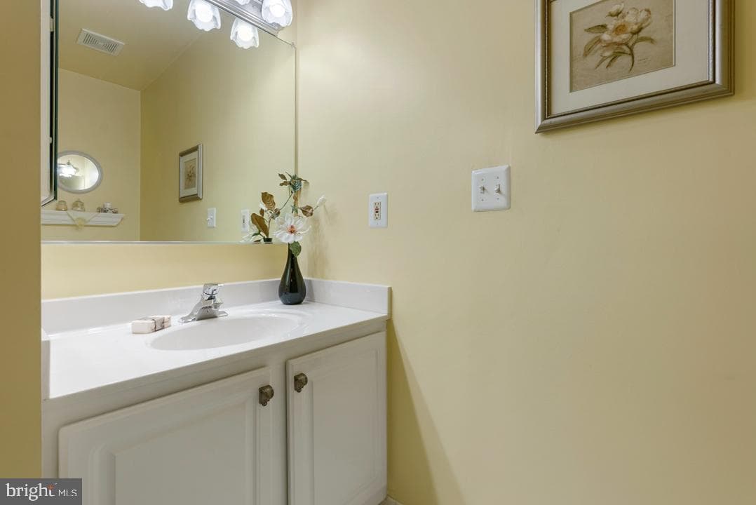 400 Plumbridge Court #102 photo 17