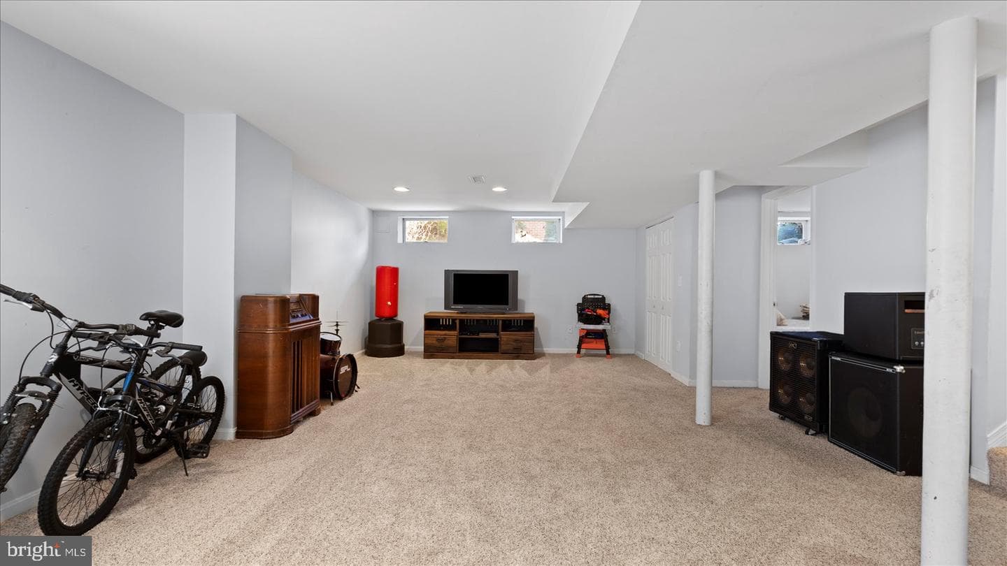 9905 Magledt Road photo 18