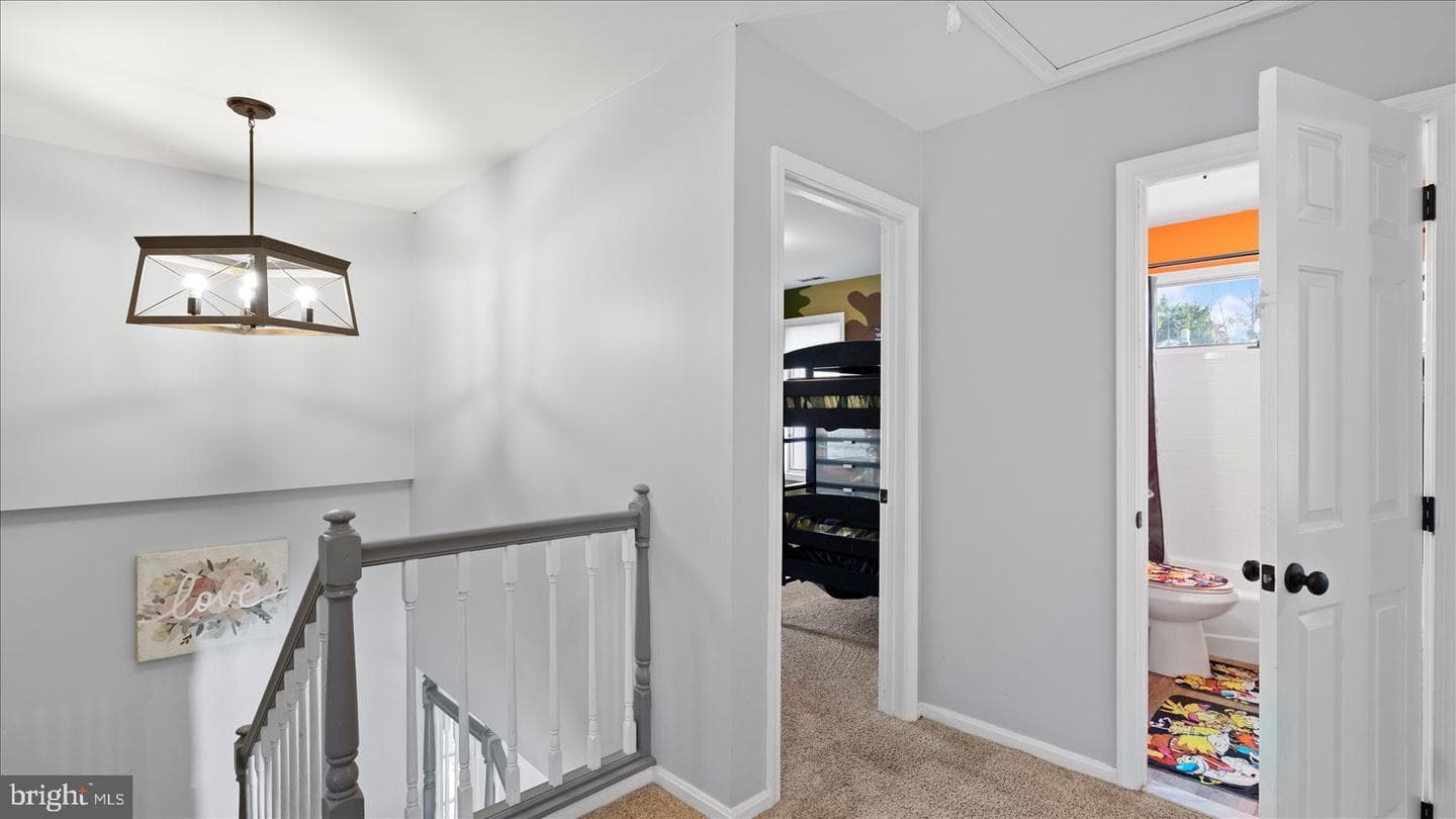 9905 Magledt Road photo 32