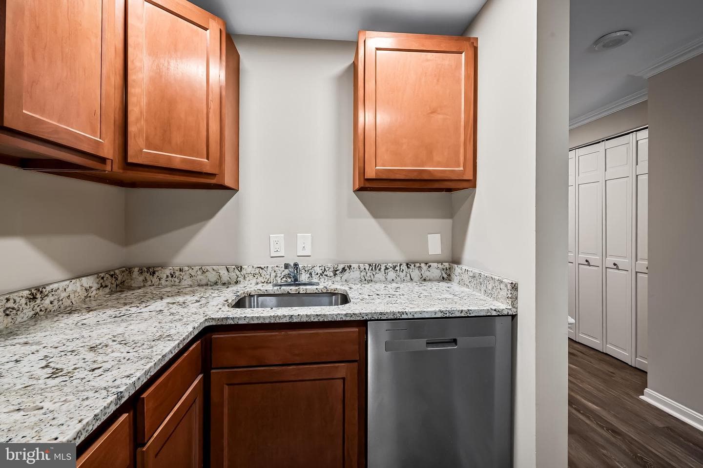 28 Allegheny Avenue #910 photo 13