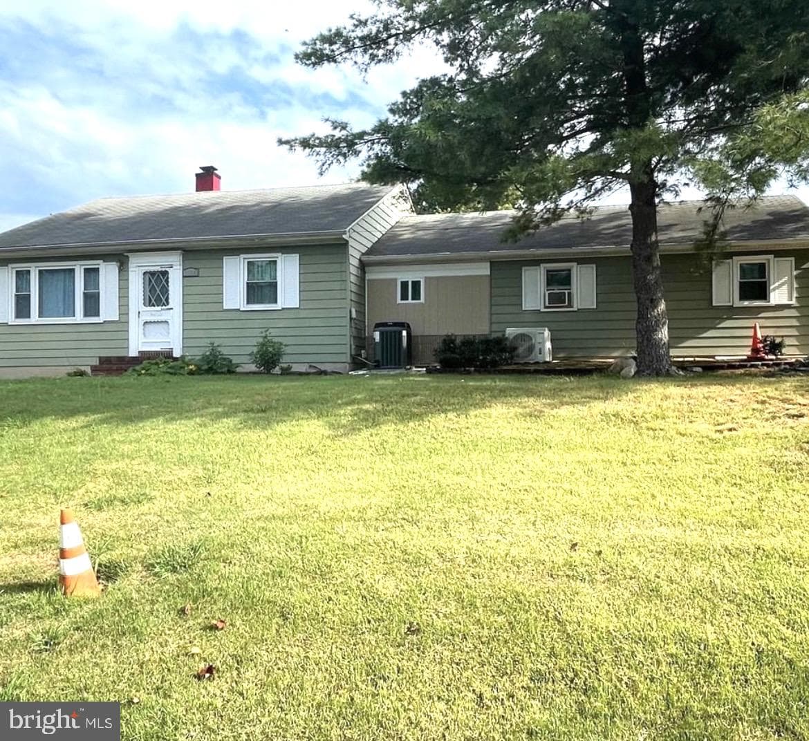 1564 Sulphur Spring Road, Halethorpe
