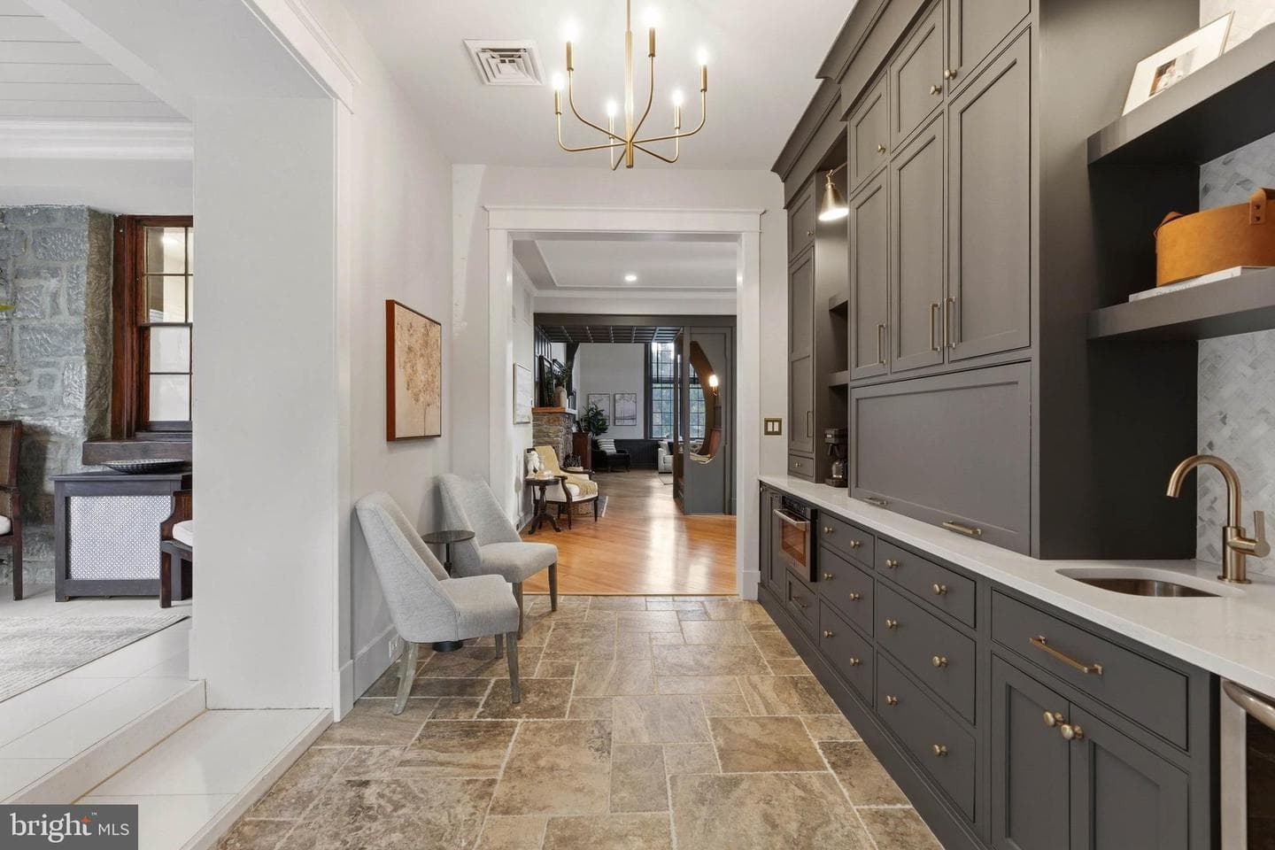 200 Ashland Road photo 17