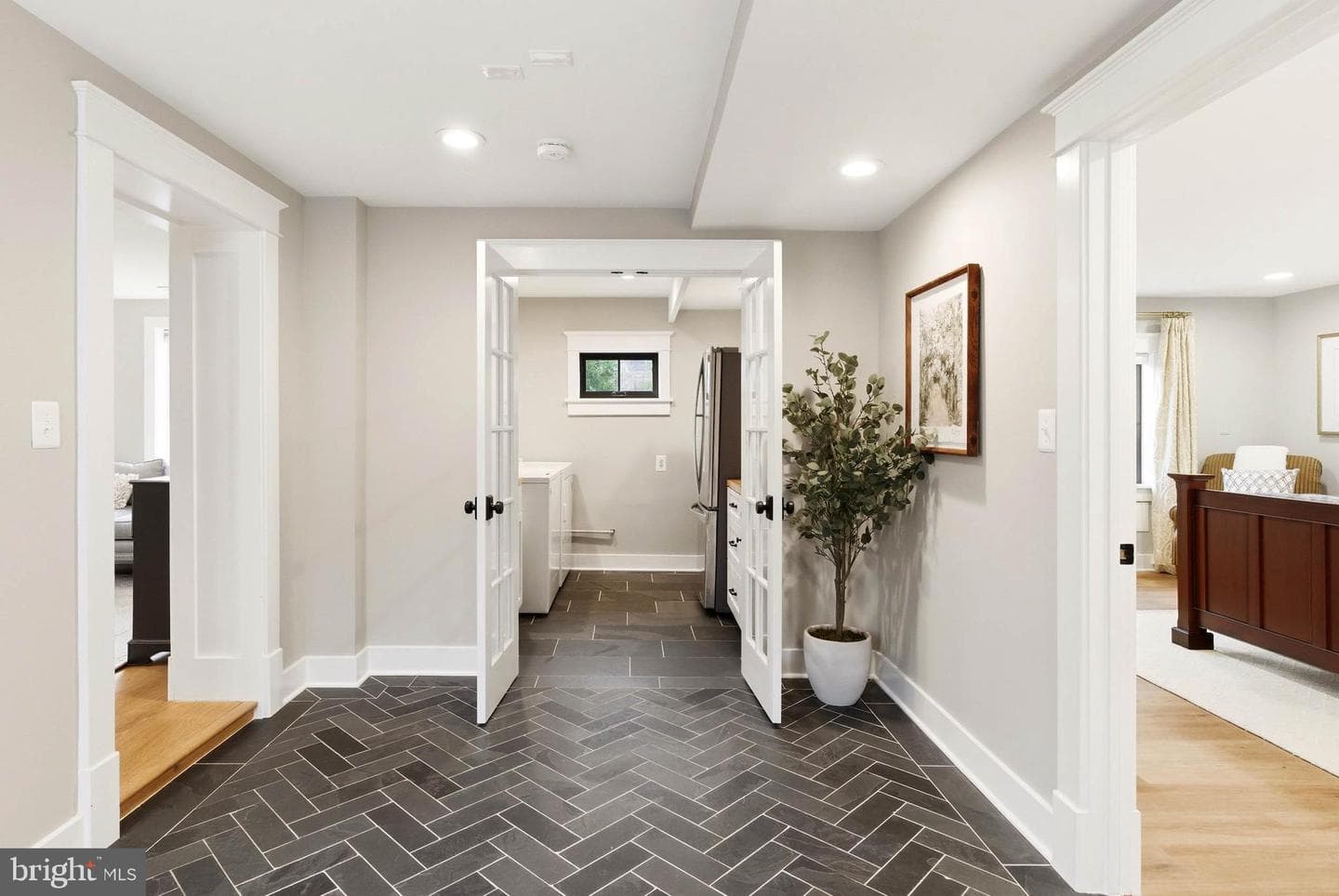 200 Ashland Road photo 48